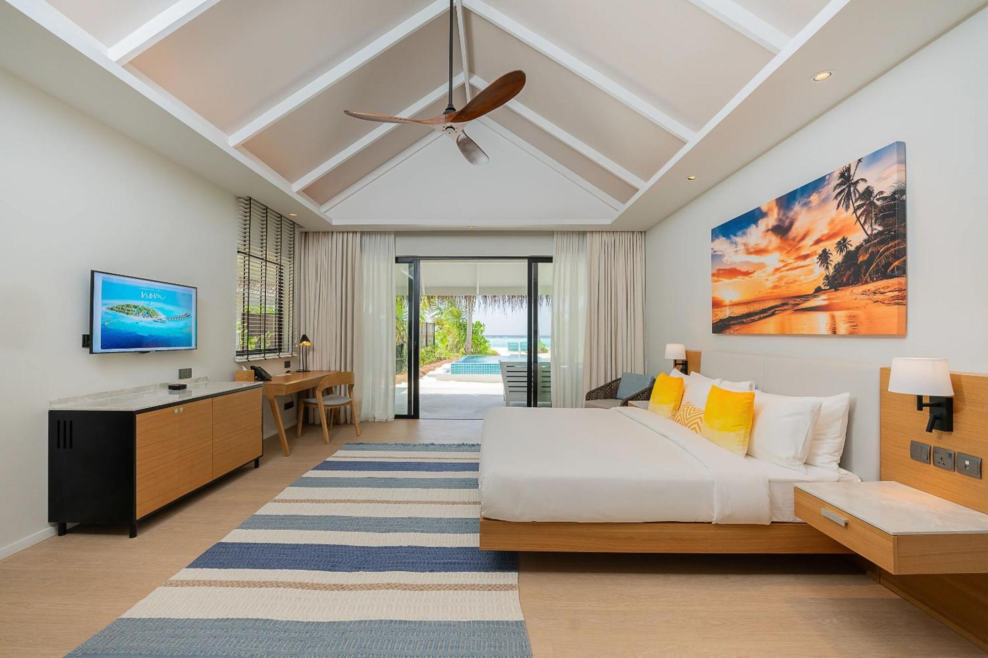 Nova Maldives Курортний комплекс 5*